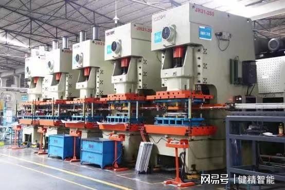 強(qiáng)強(qiáng)聯(lián)合，必出精品 盈特?cái)y手精工率先吹響智能工廠的號(hào)角